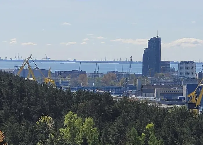 Seaview 11 Trojmiasto Economy